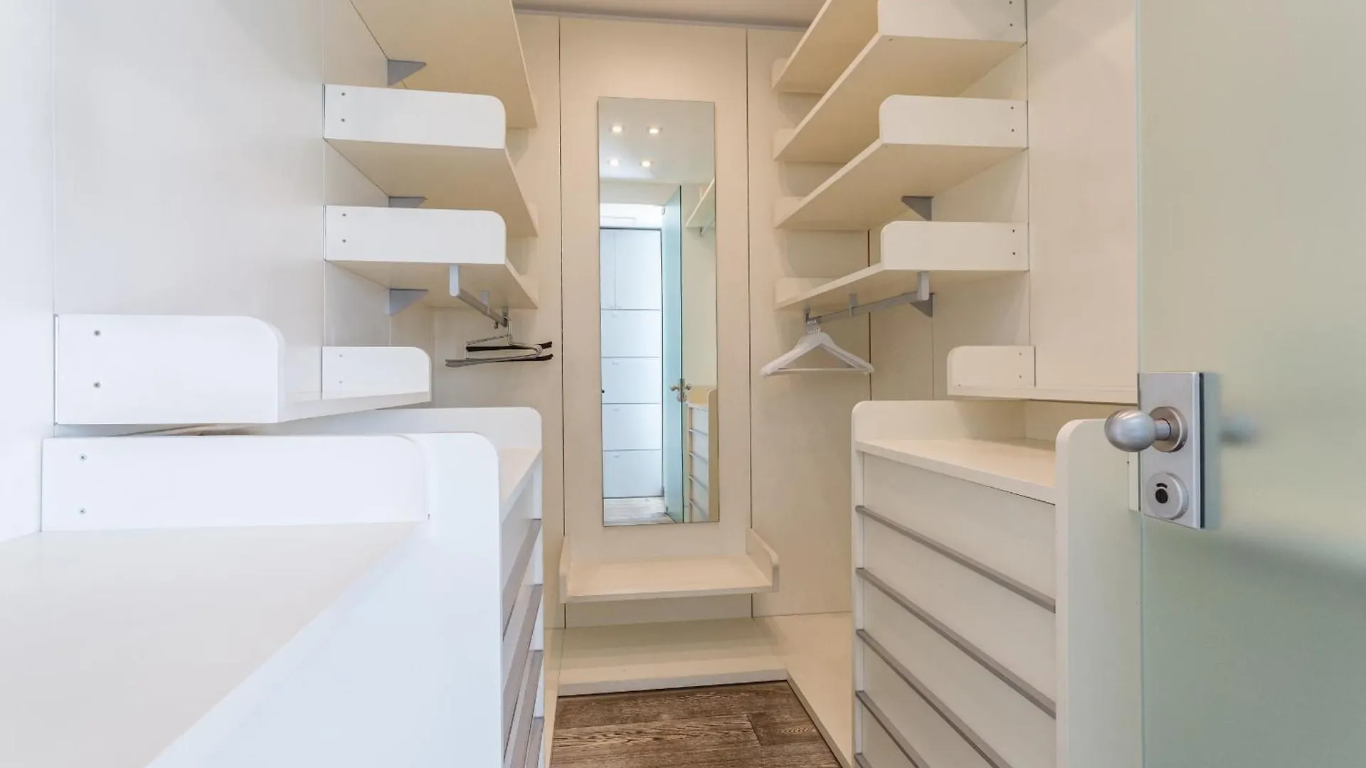 Vatican Exclusive Penthouse W Terrace And Parking روما 0*,