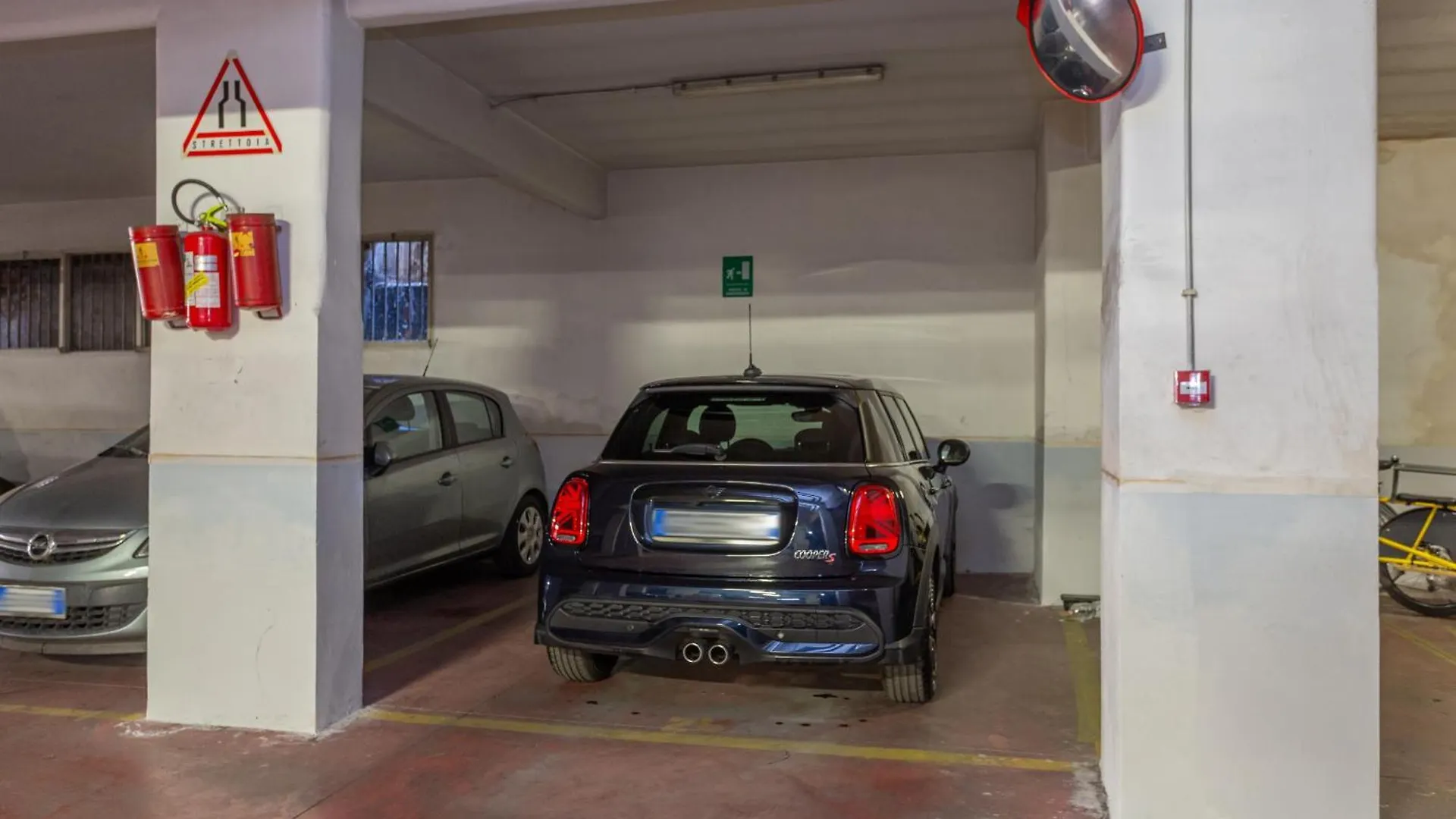 Vatican Exclusive Penthouse W Terrace And Parking روما 0*,