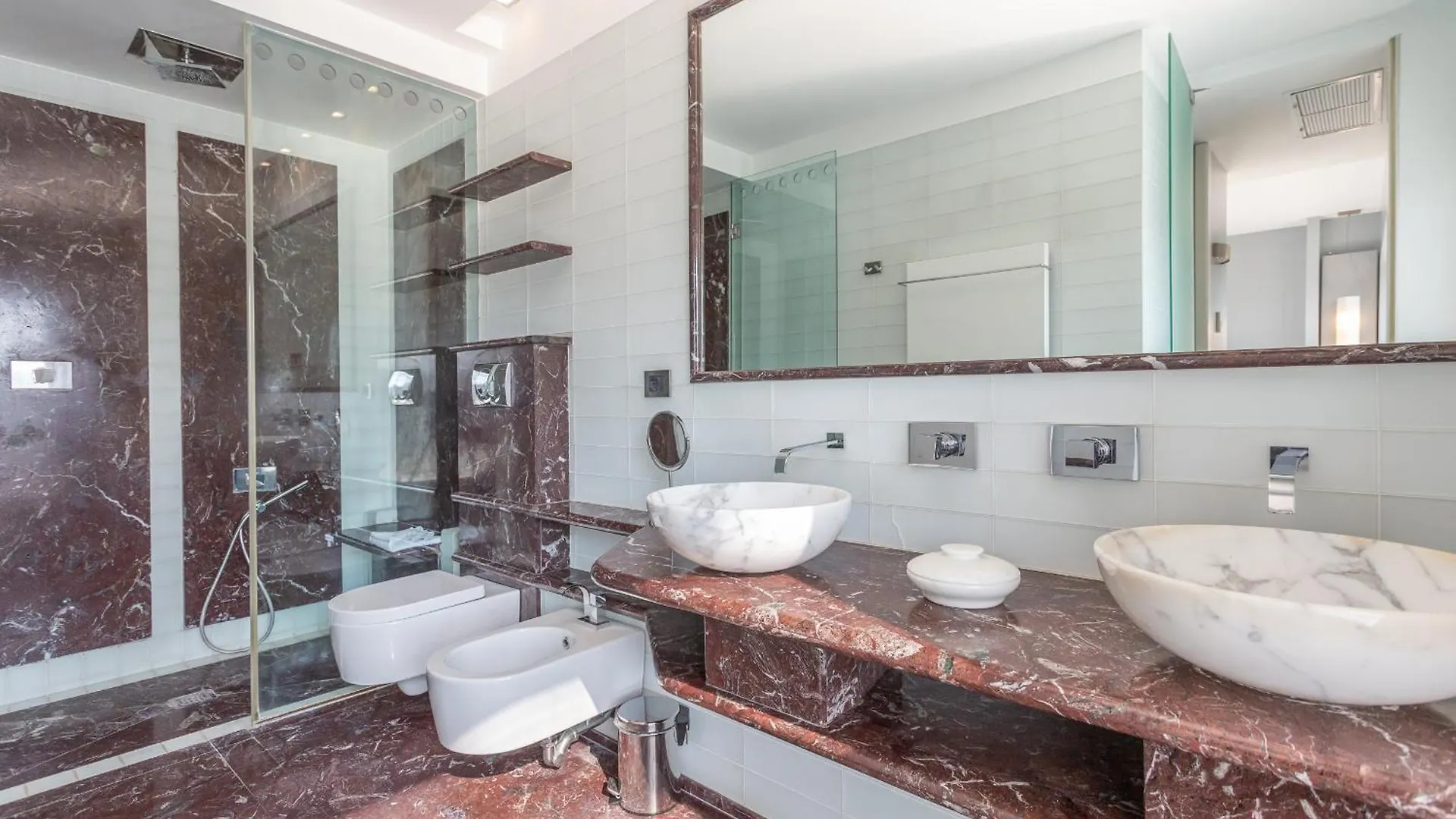 Vatican Exclusive Penthouse W Terrace And Parking Rom Lägenhet